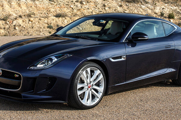 Jaguar-F-Type-2015-Black-Edition Jaguar-F-Type-2015-Black-Edition